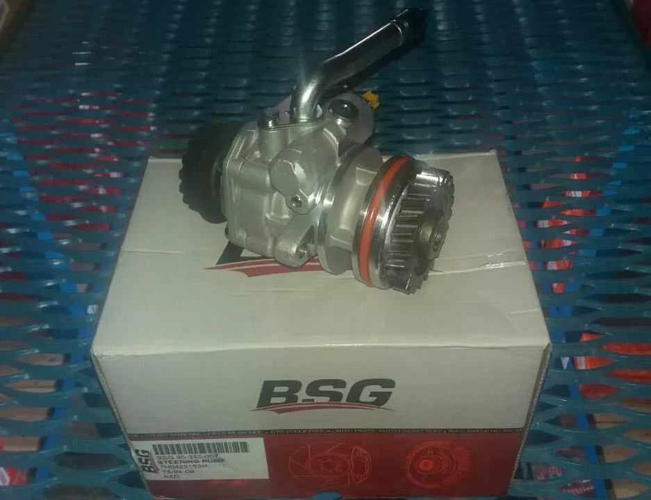 Насос ГУР VW T5 2.5TDI |  2003- 2009 (+AC)- BSG