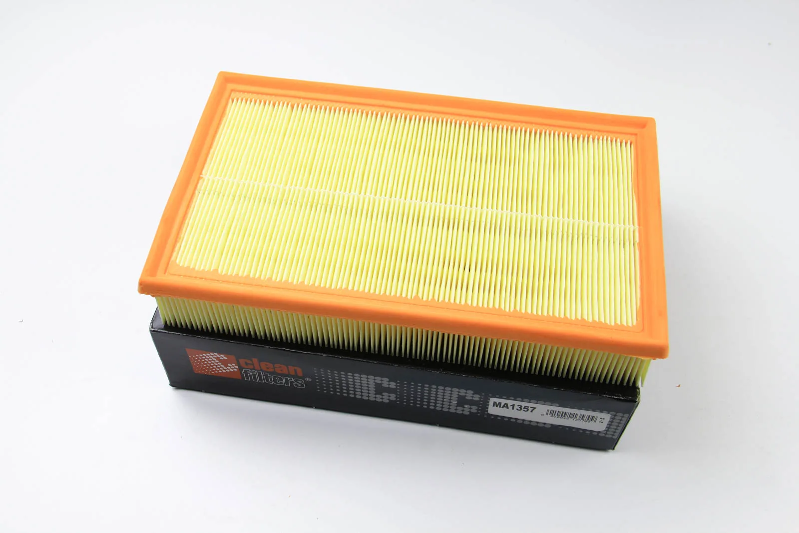 Воздушный фильтр VW T5 2003- | CLEAN FILTERS